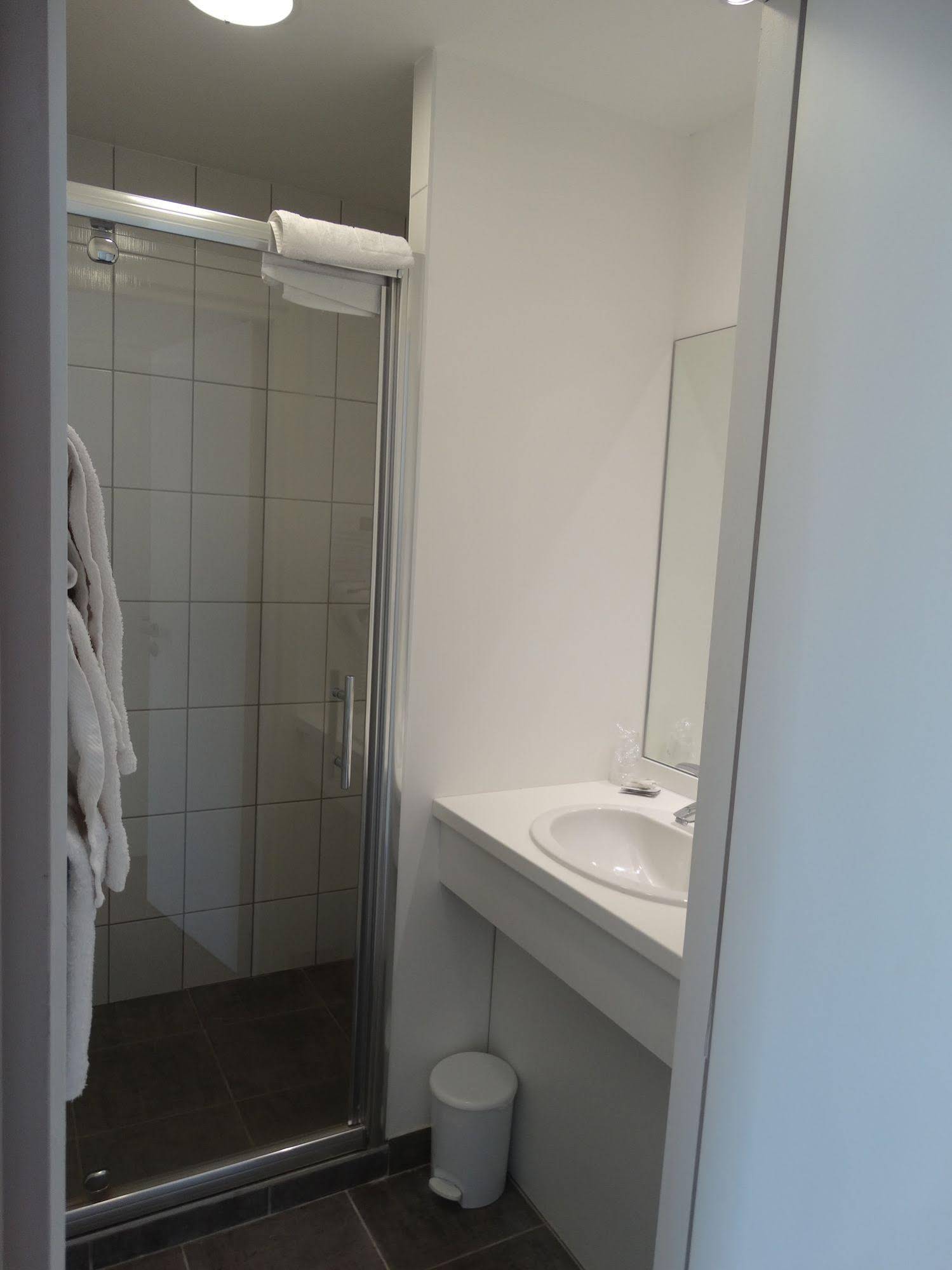 Hôtel Restaurant L'Echo du Lac