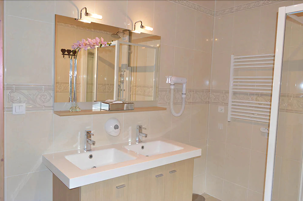 Le Chalet Du Pont Des Fees