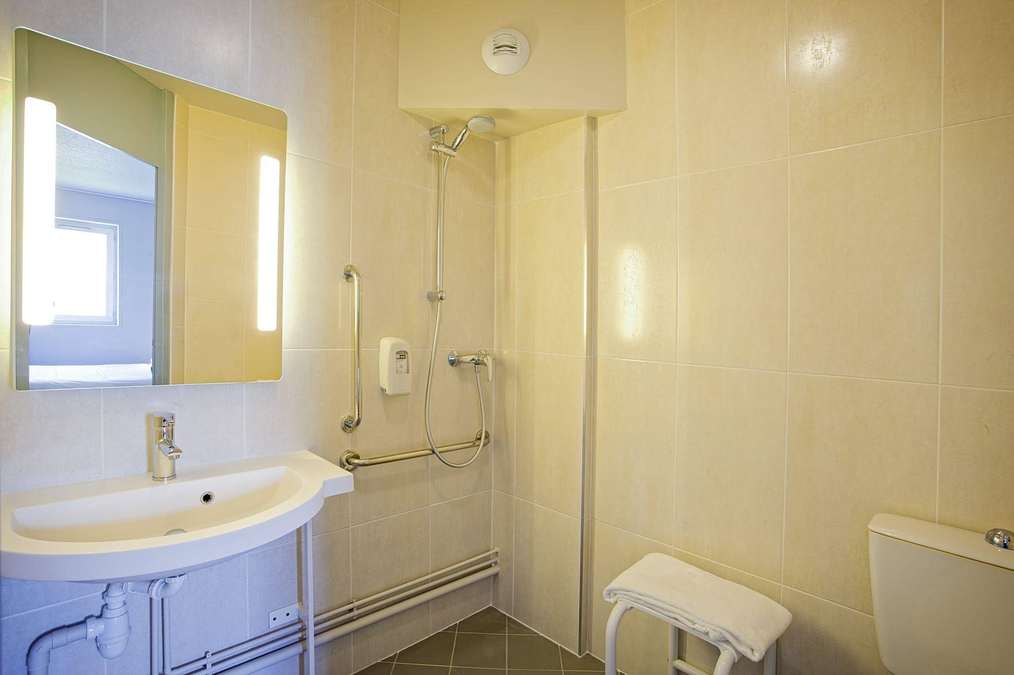 B&B Hotel Mulhouse Ile Napoleon