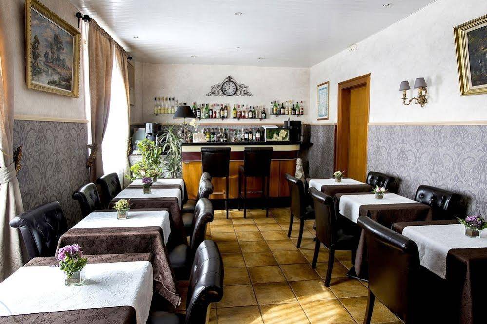 Hotel La Tete Des Faux
