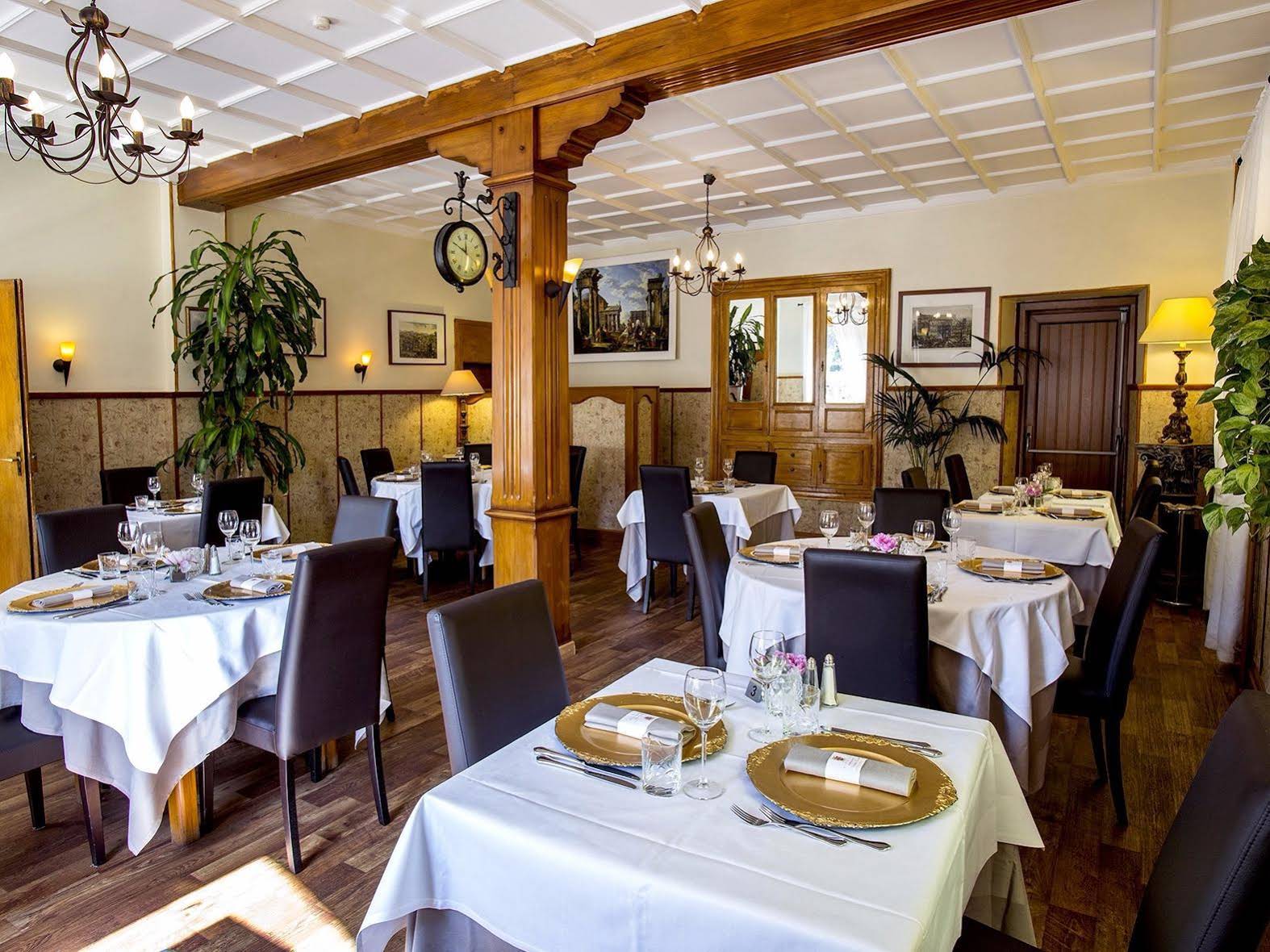 Hotel La Tete Des Faux