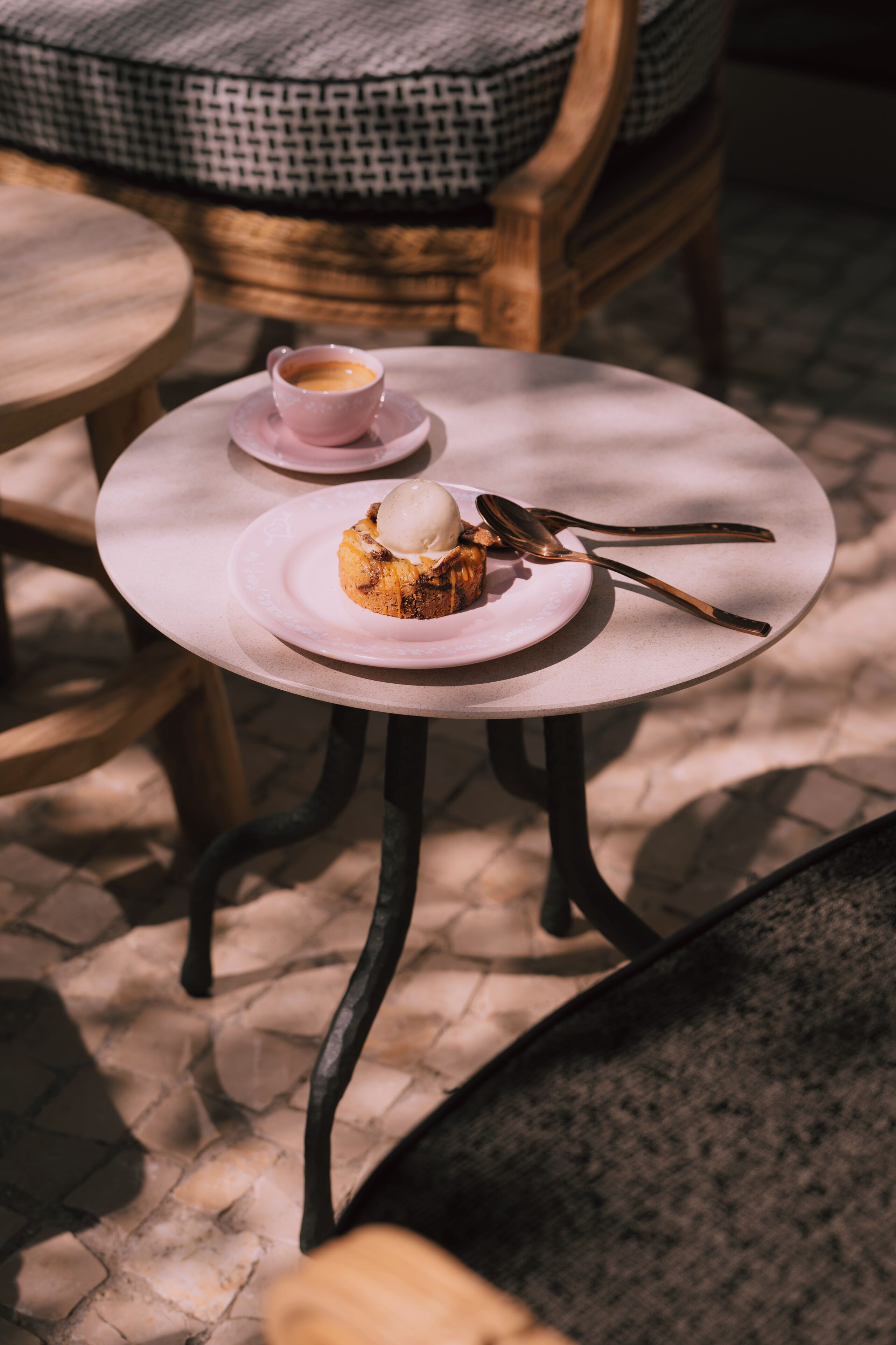 Maison Heler Metz, Curio Collection by Hilton