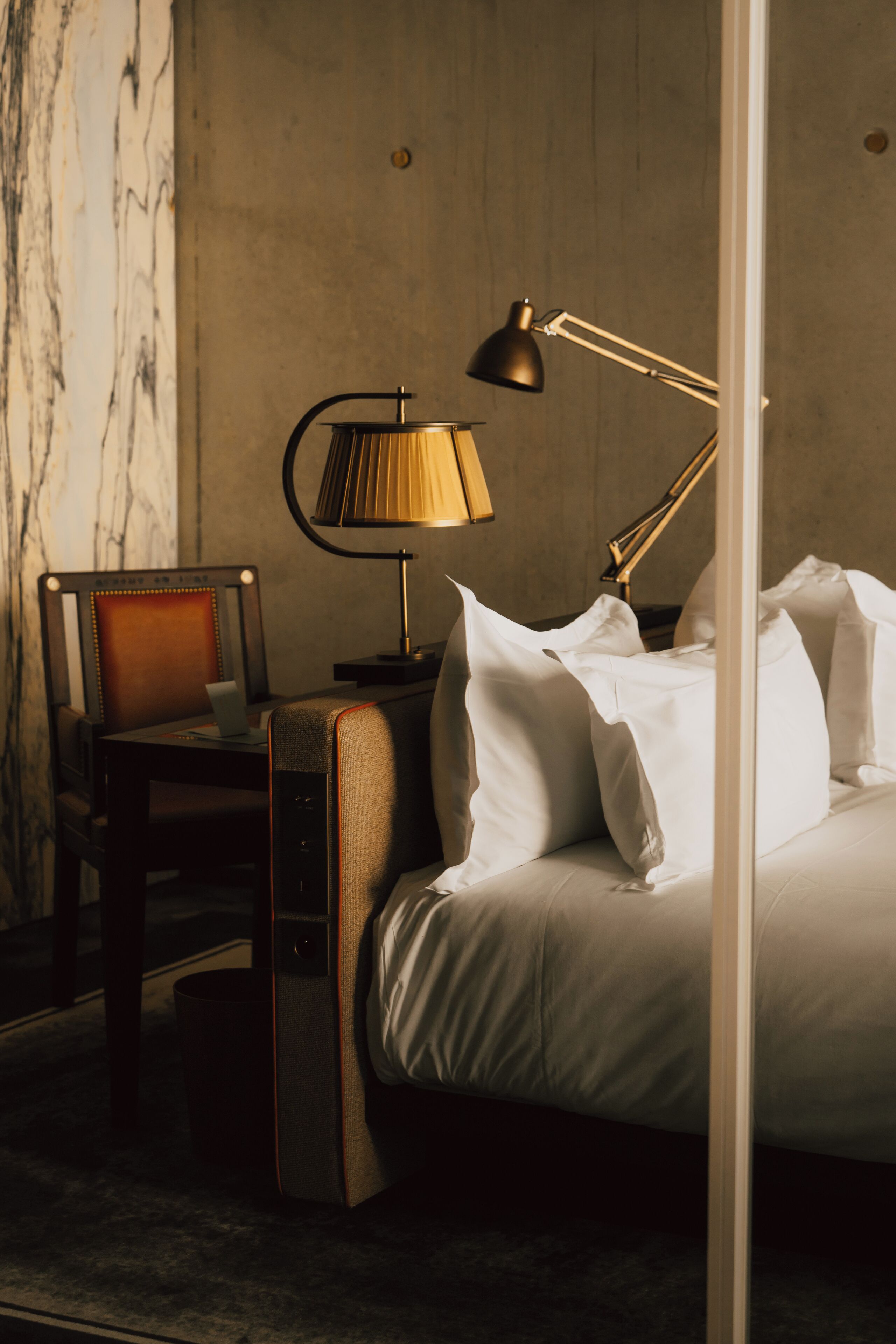 Maison Heler Metz, Curio Collection by Hilton