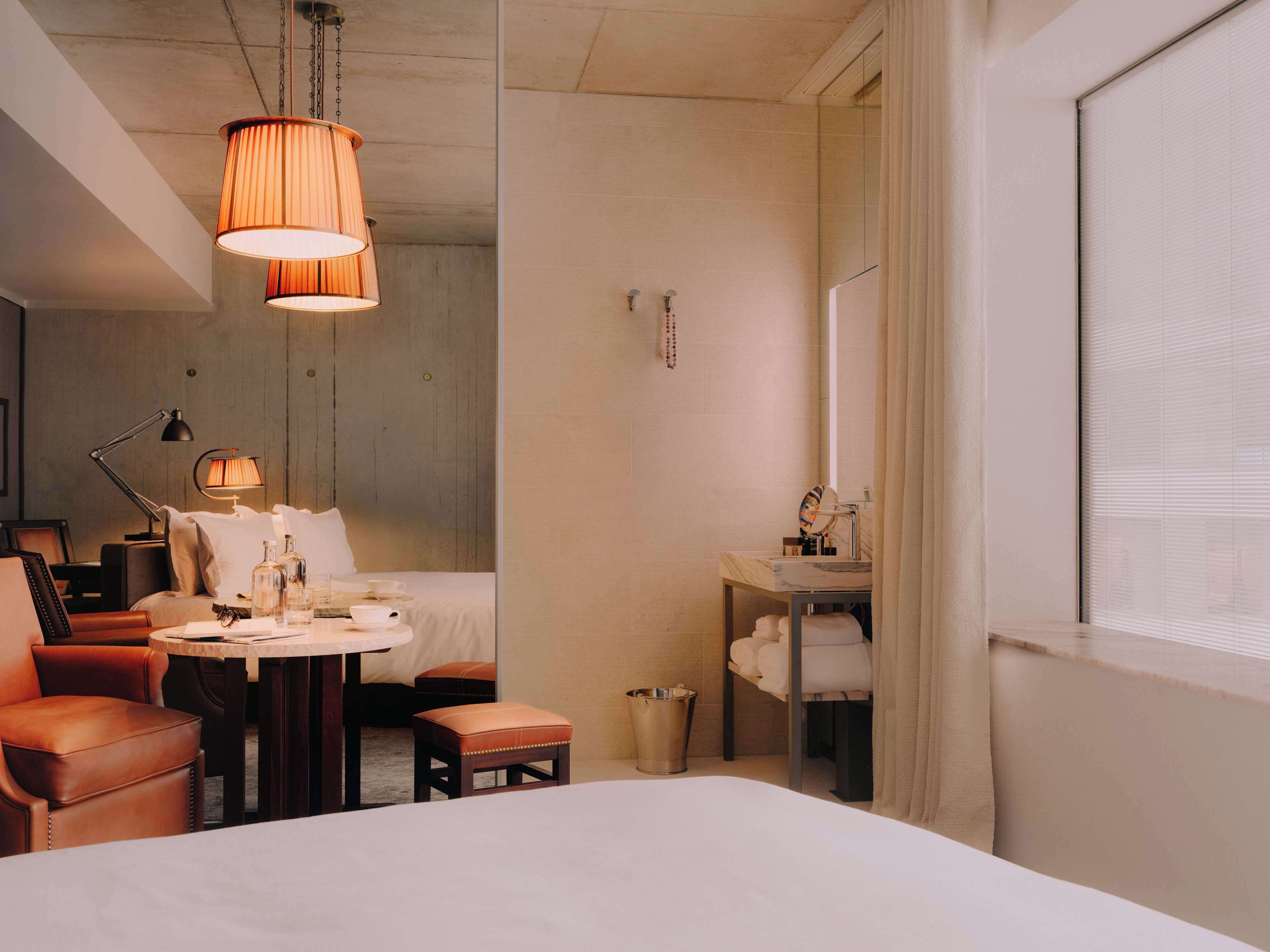 Maison Heler Metz, Curio Collection by Hilton