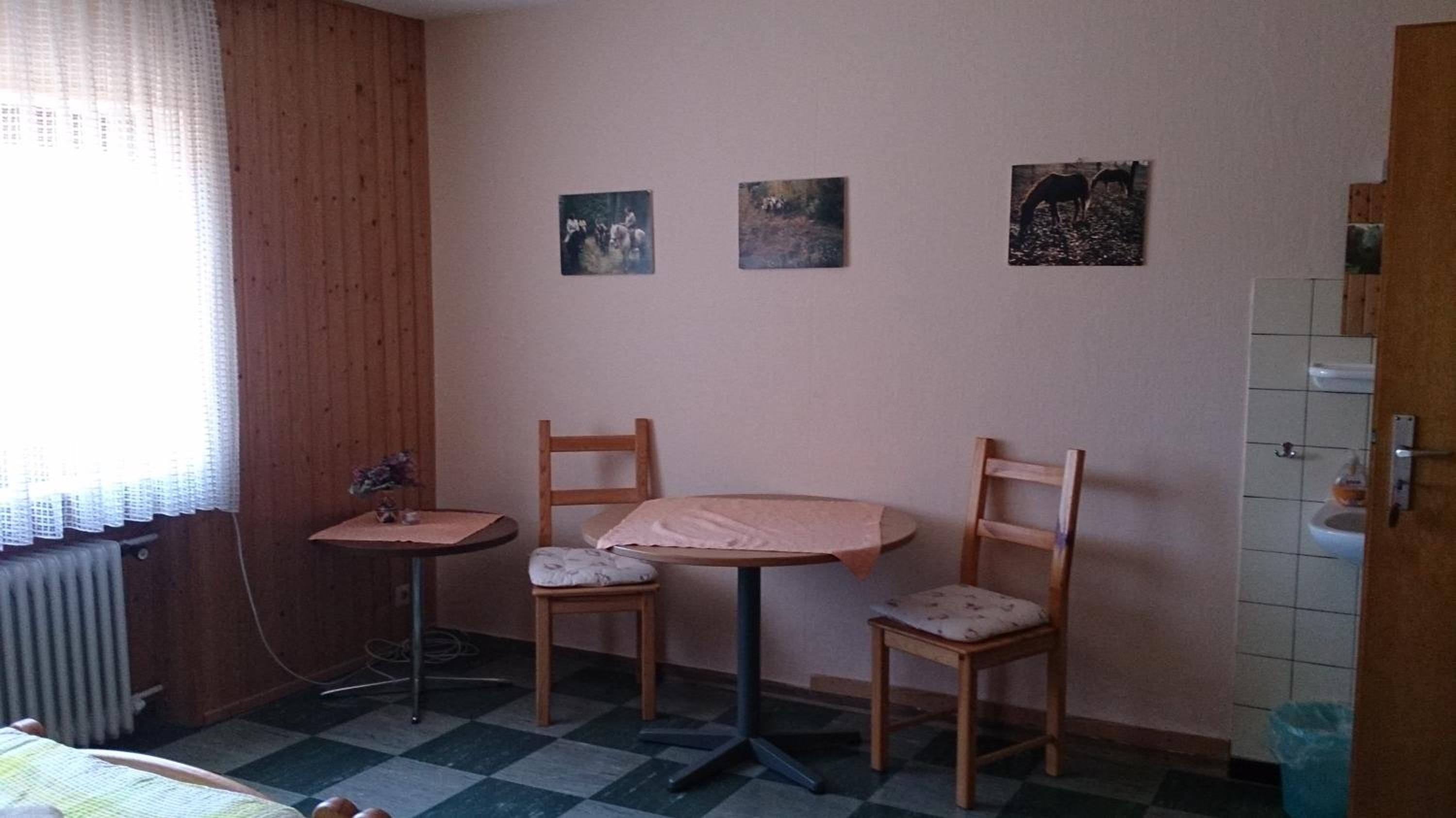 Gastehaus Burgwald Trekking