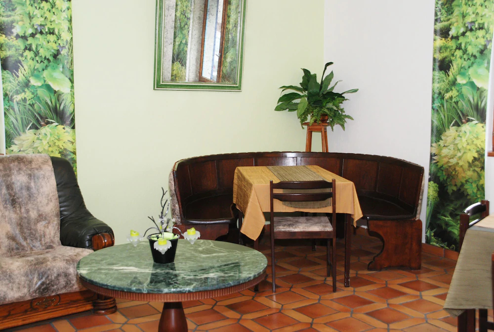 Hotel Aux 2 Roses