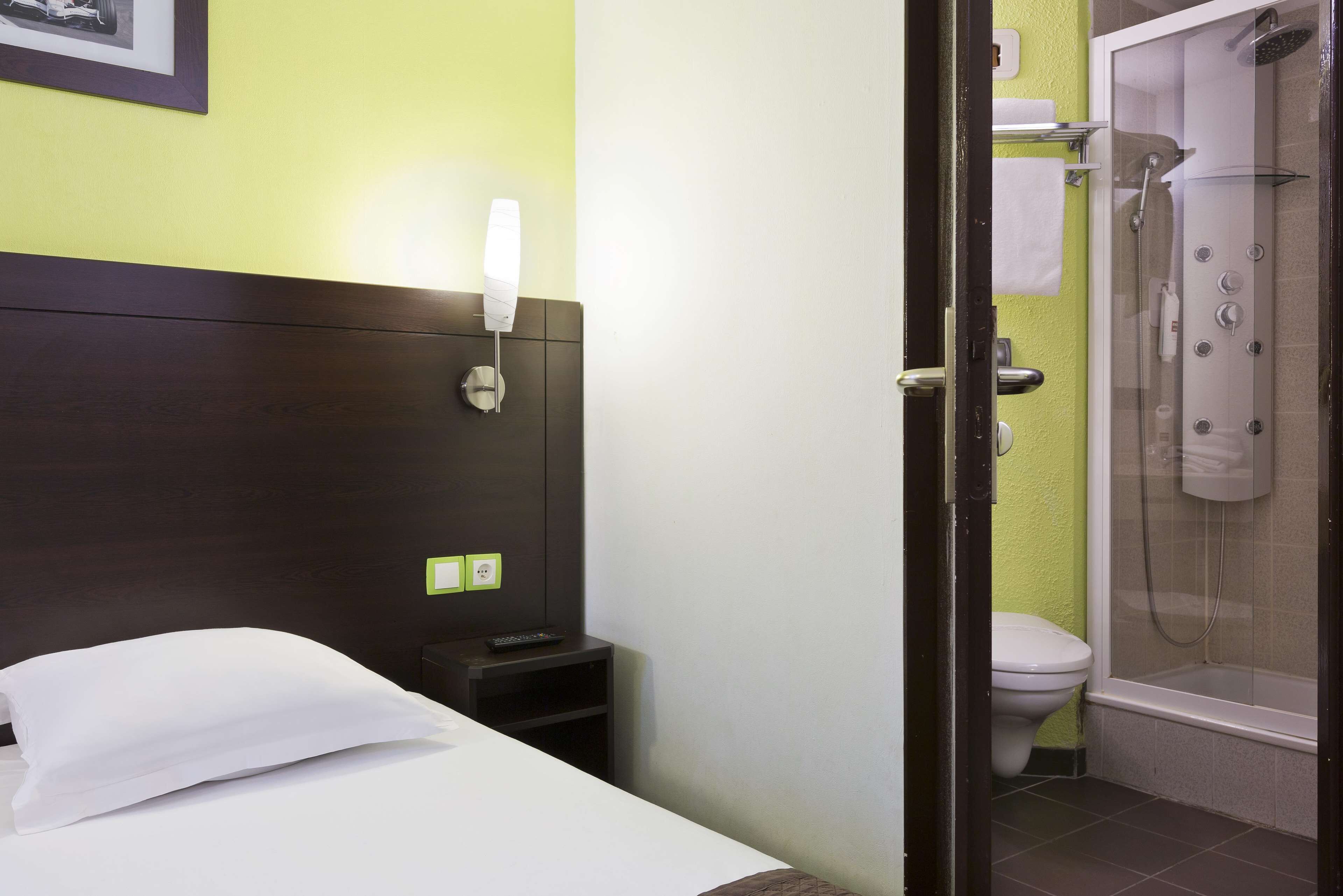 Hotel Kyriad Design ENZO PONT A MOUSSON