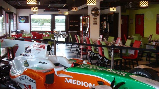 Hotel Kyriad Design ENZO PONT A MOUSSON