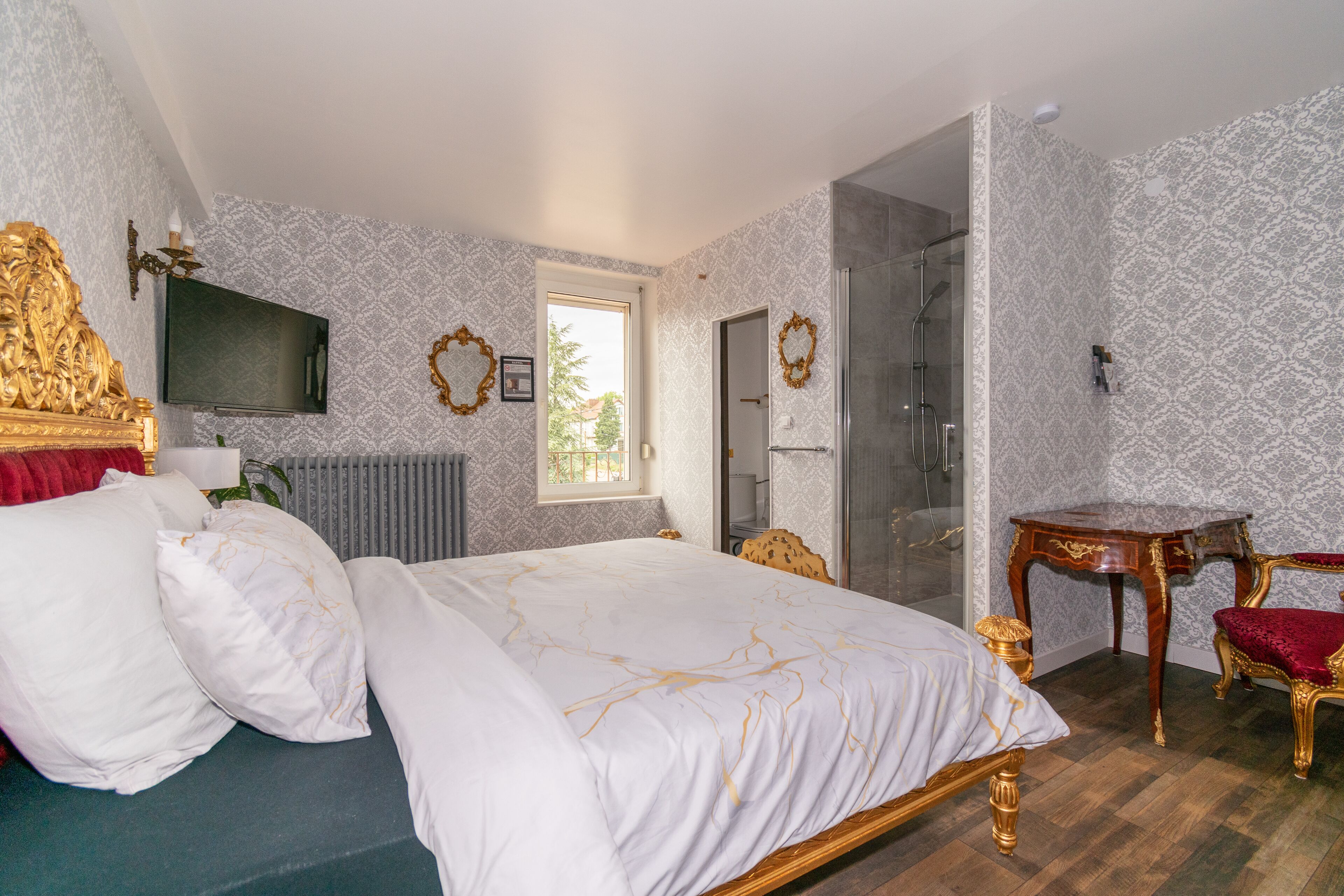 Private & Comfortable Apartments