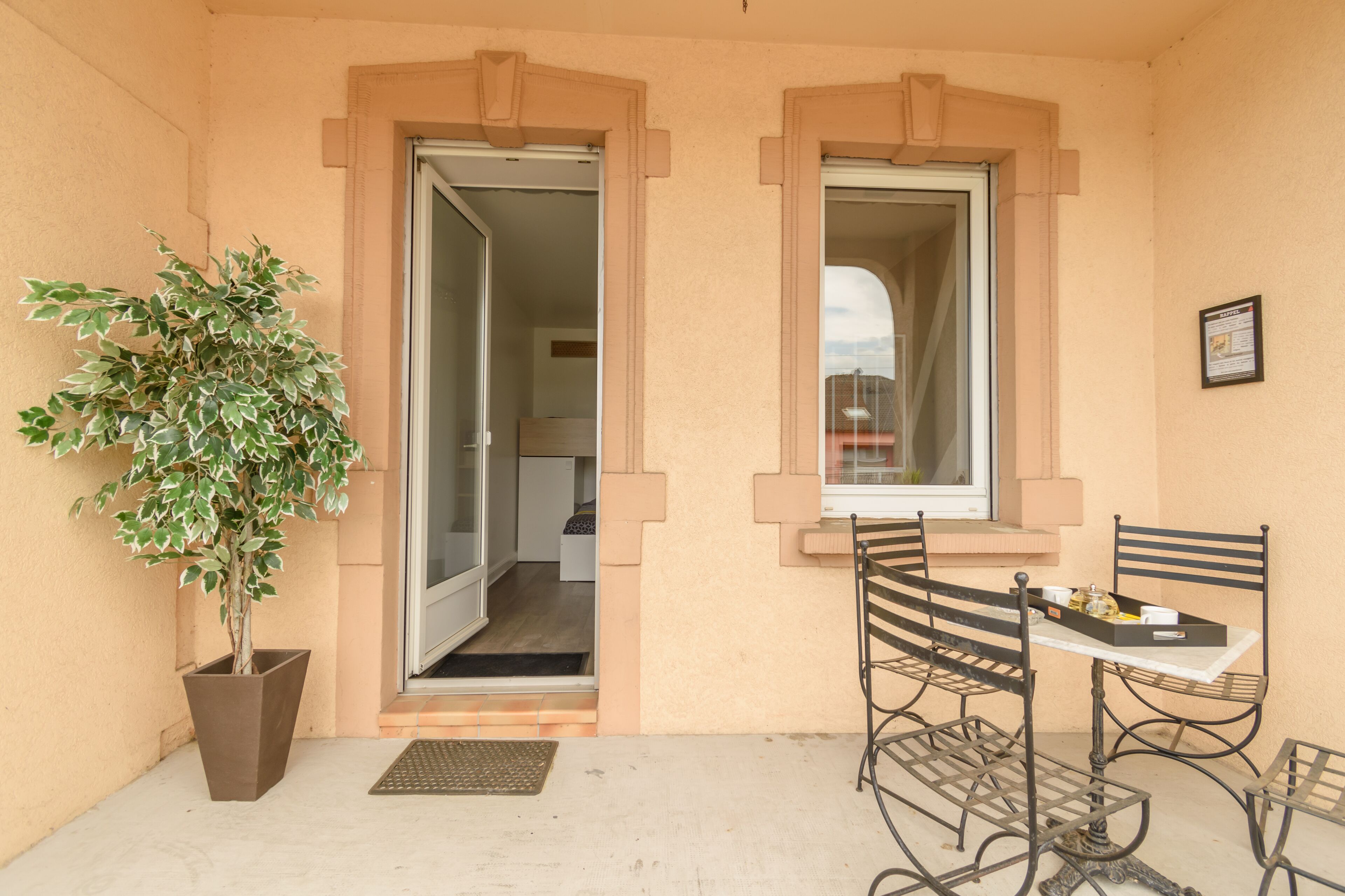 Private & Comfortable Apartments