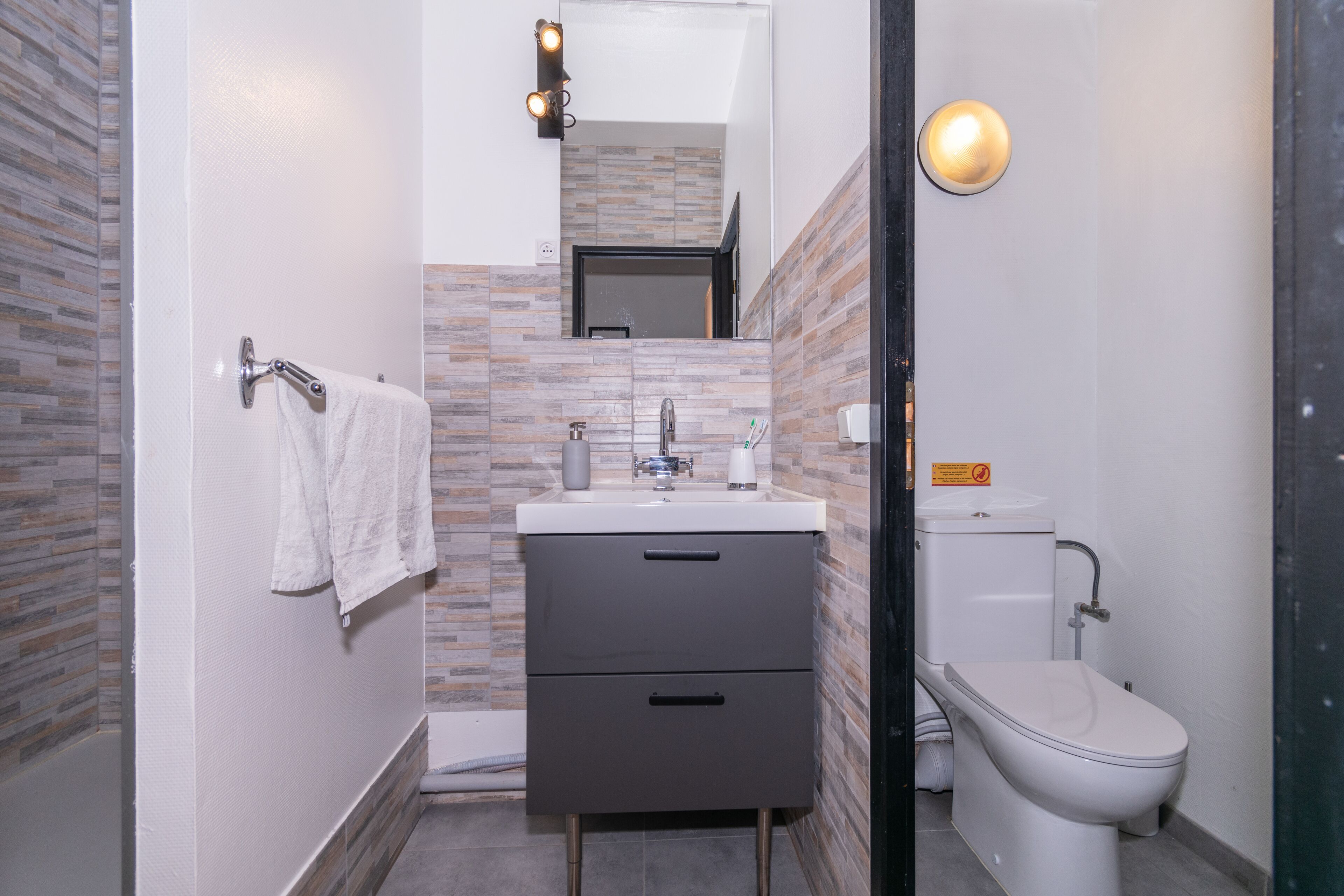 Private & Comfortable Apartments