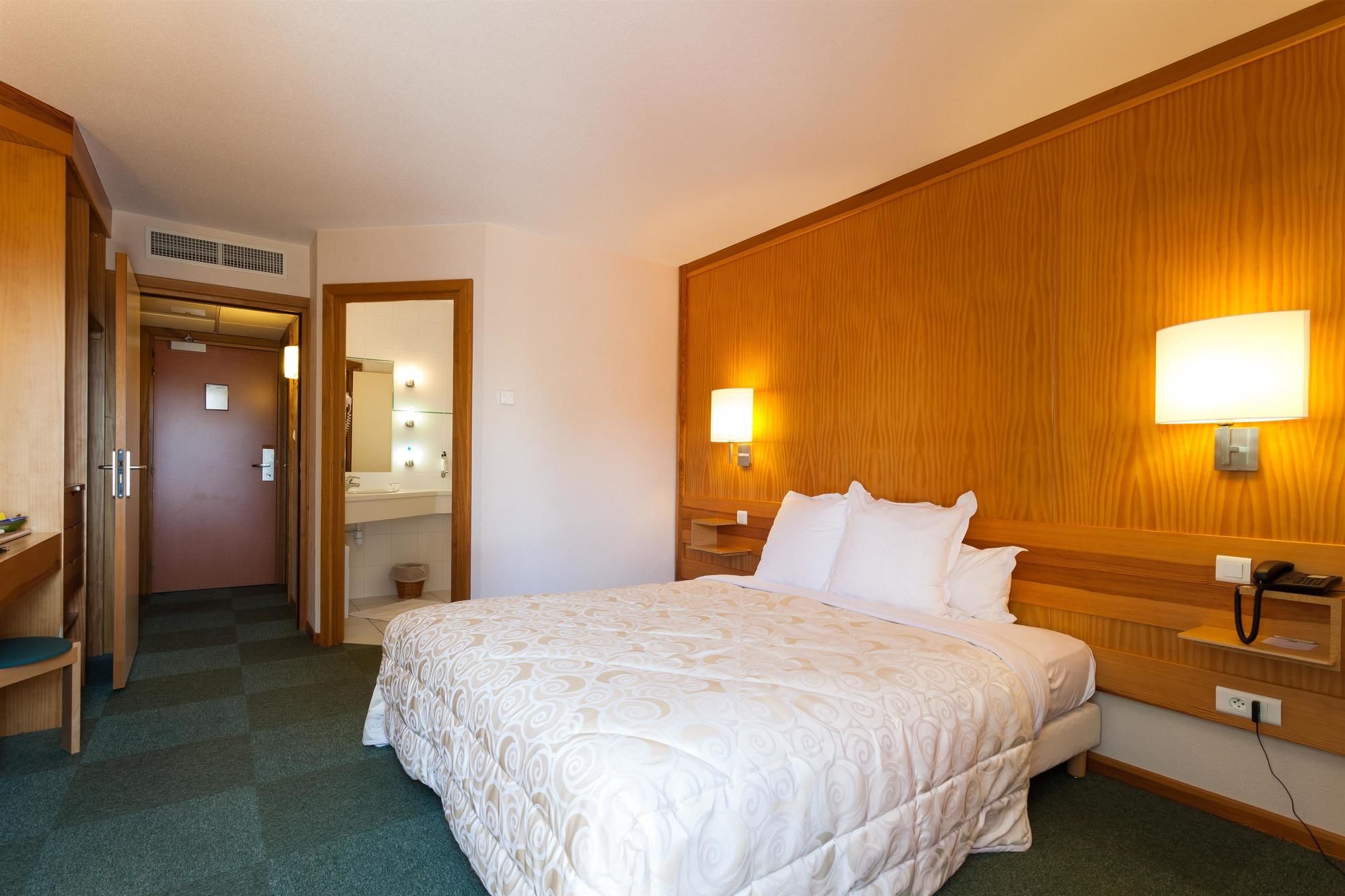 Best Western Hôtel le Schoenenbourg