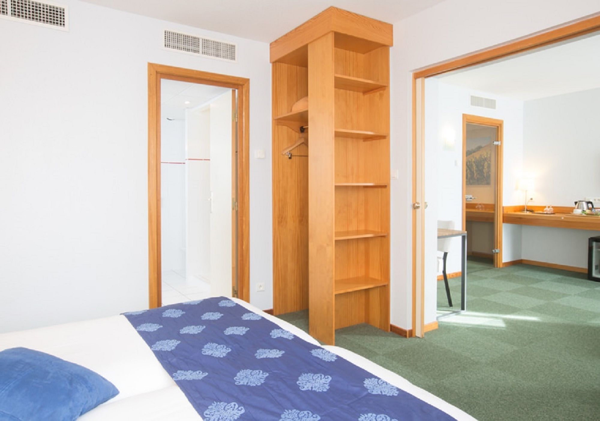 Best Western Hôtel le Schoenenbourg