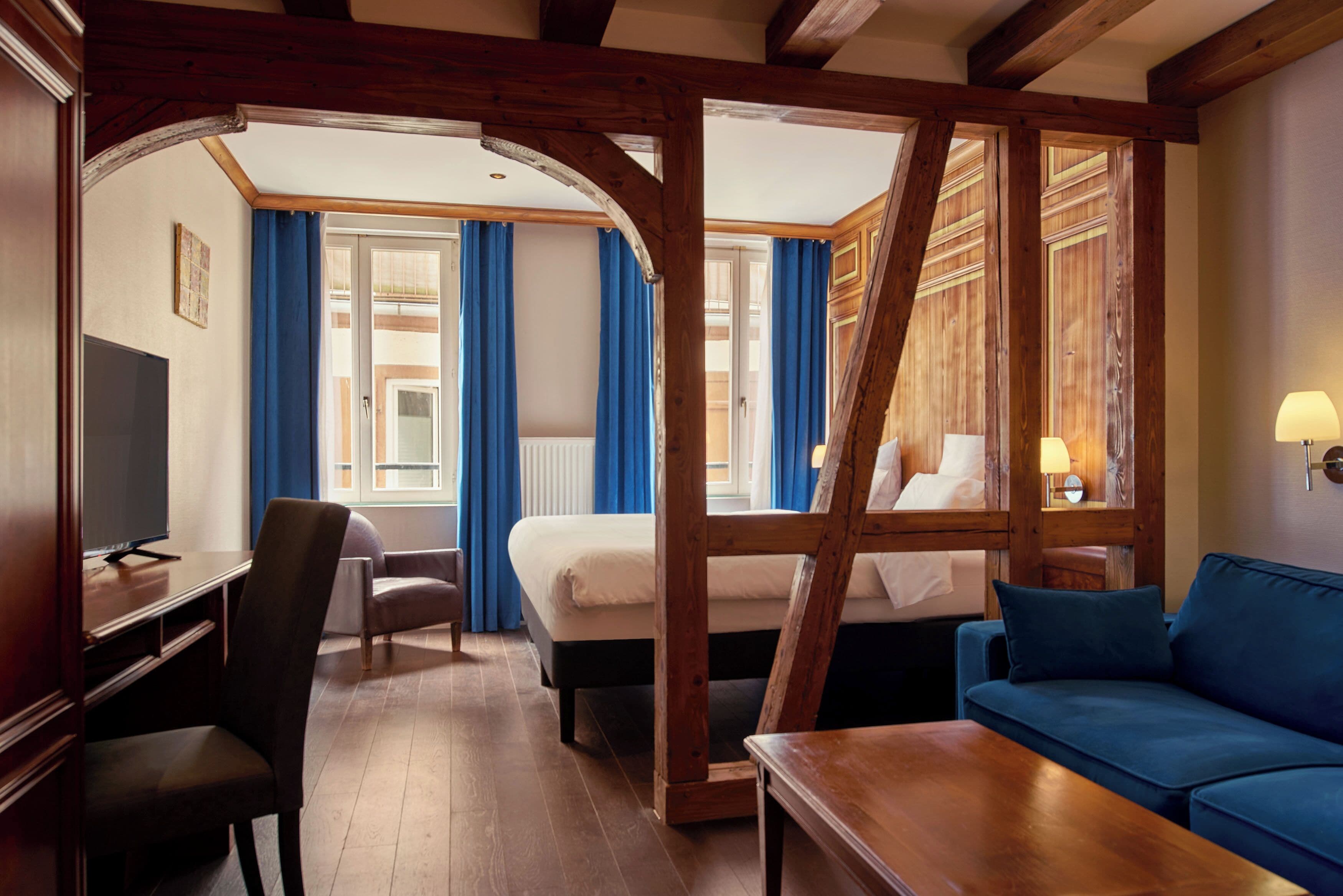 Hôtel de l'Europe by HappyCulture
