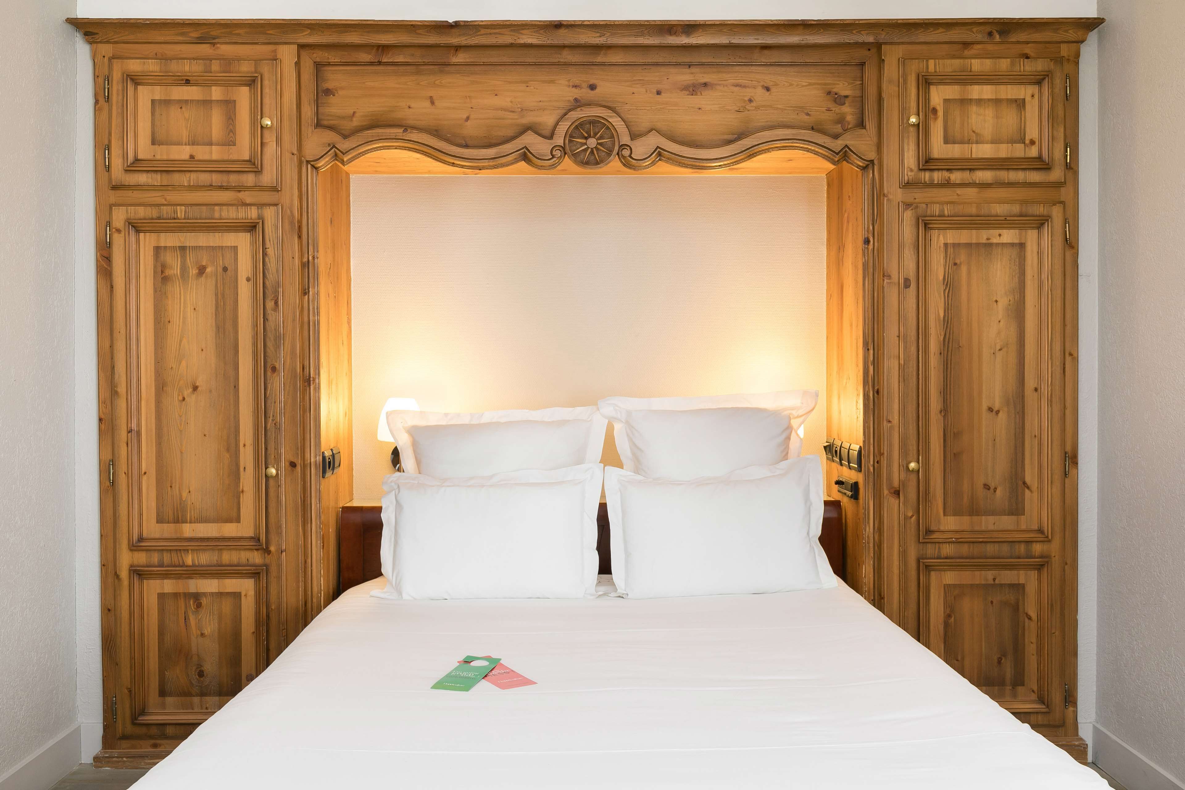 Hôtel de l'Europe by HappyCulture