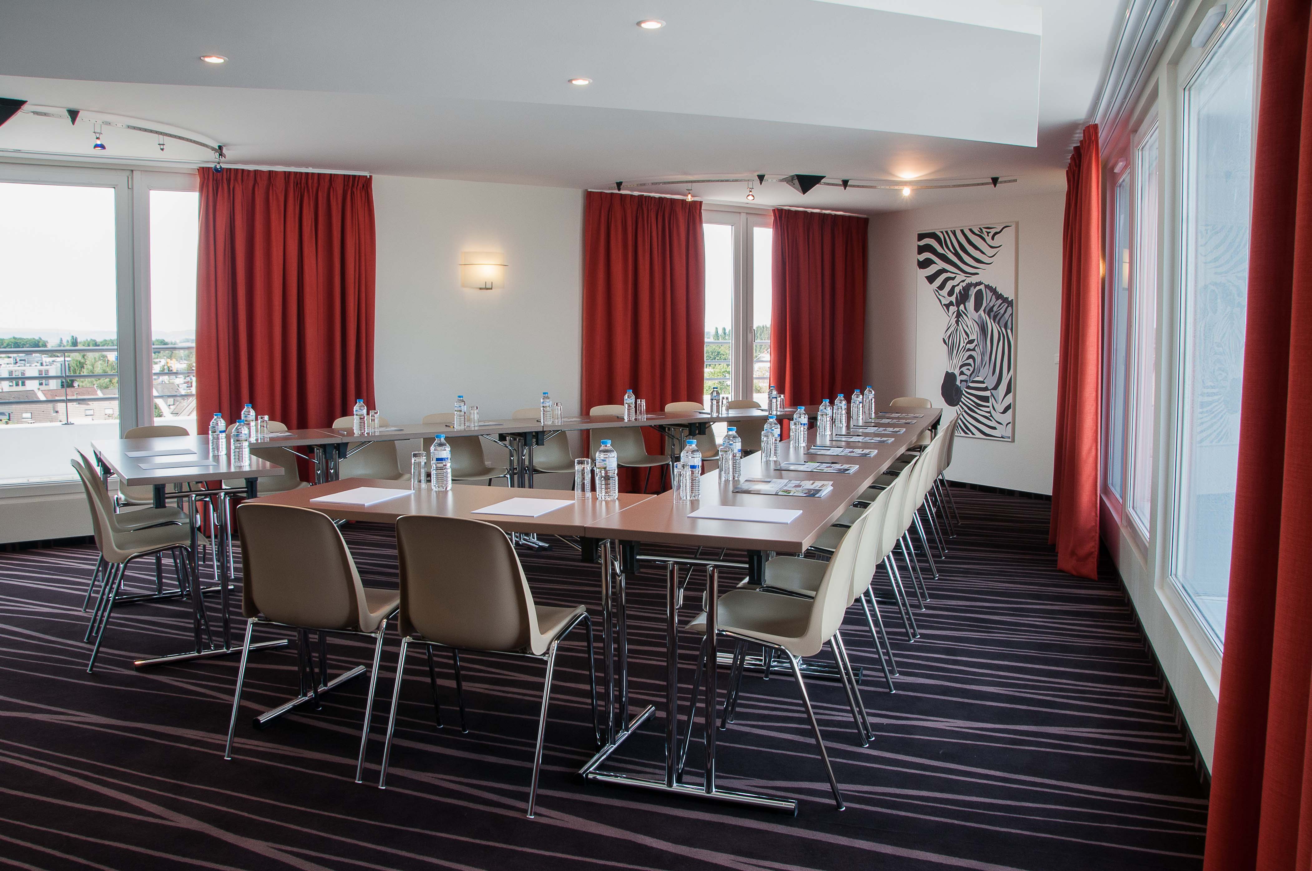 Brit Hotel Le Lodge - Strasbourg Zénith