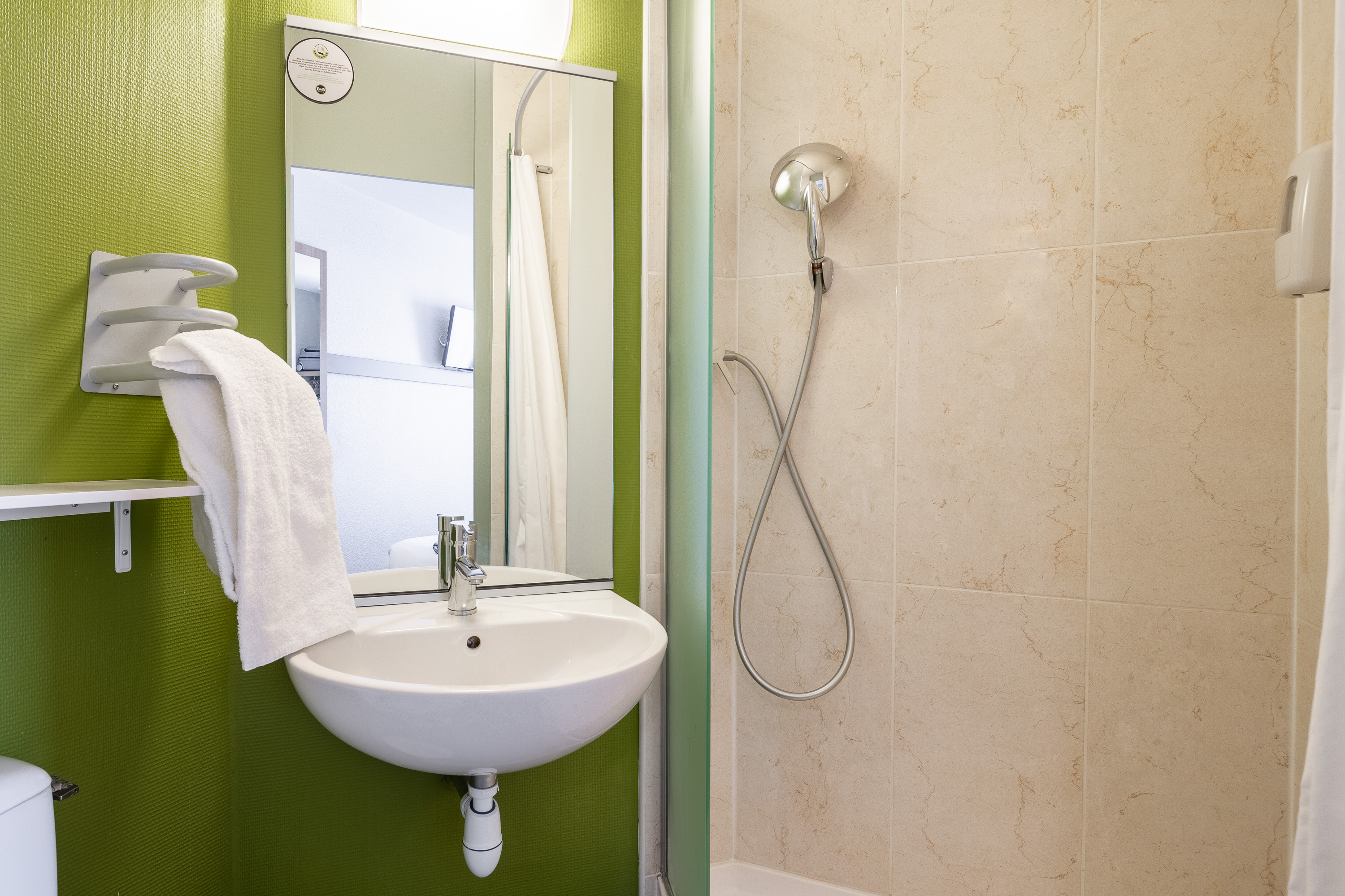 B&B Hotel Strasbourg Nord Artisans
