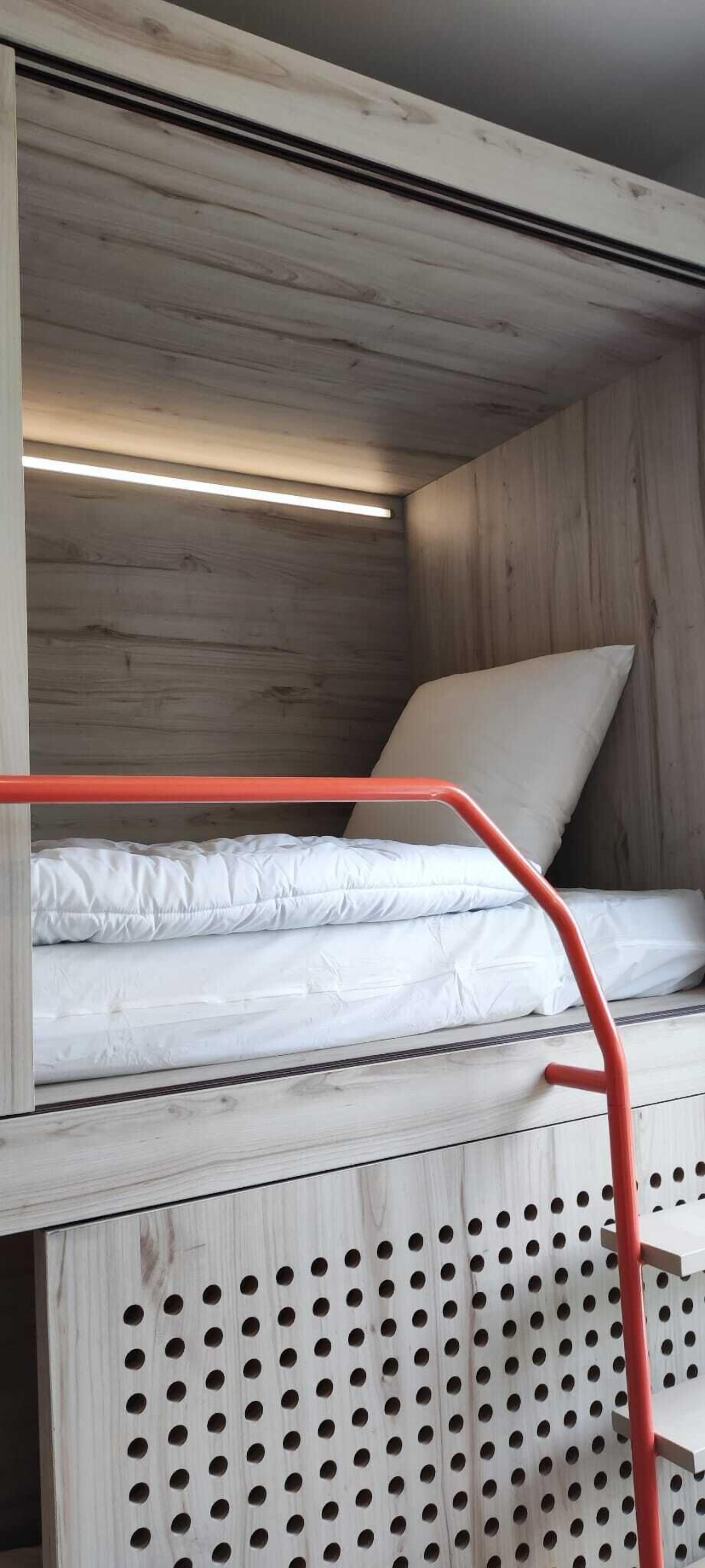 Bloom Hostel Bar Garden