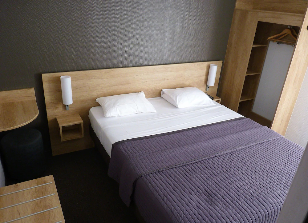 Hotel Wood Inn Bordeaux Aeroport