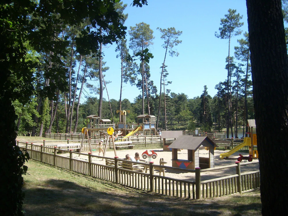 Manoir De Longeveau - Merisier