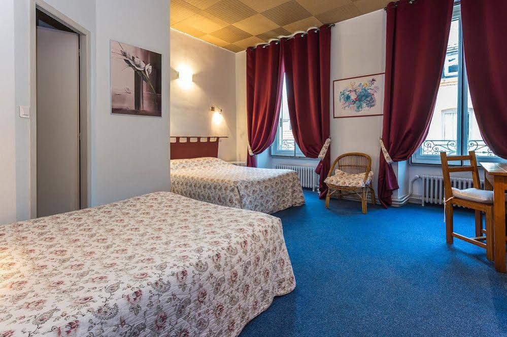 Adour