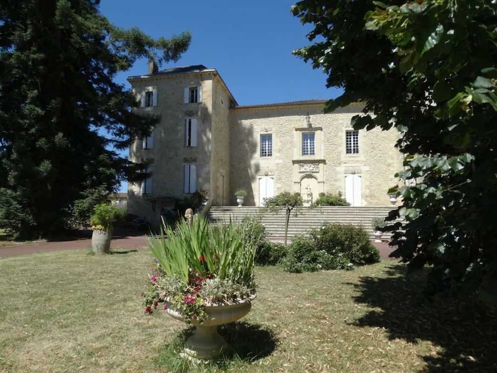 Gite La Tour Des Cabernets