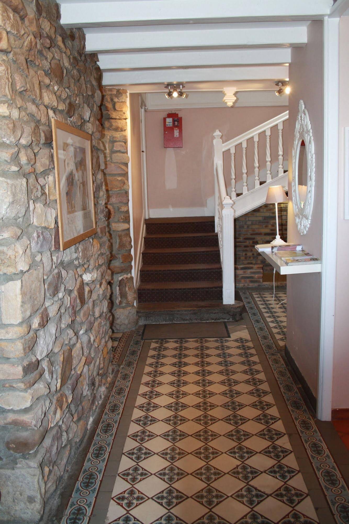 Hôtel De La Rhune