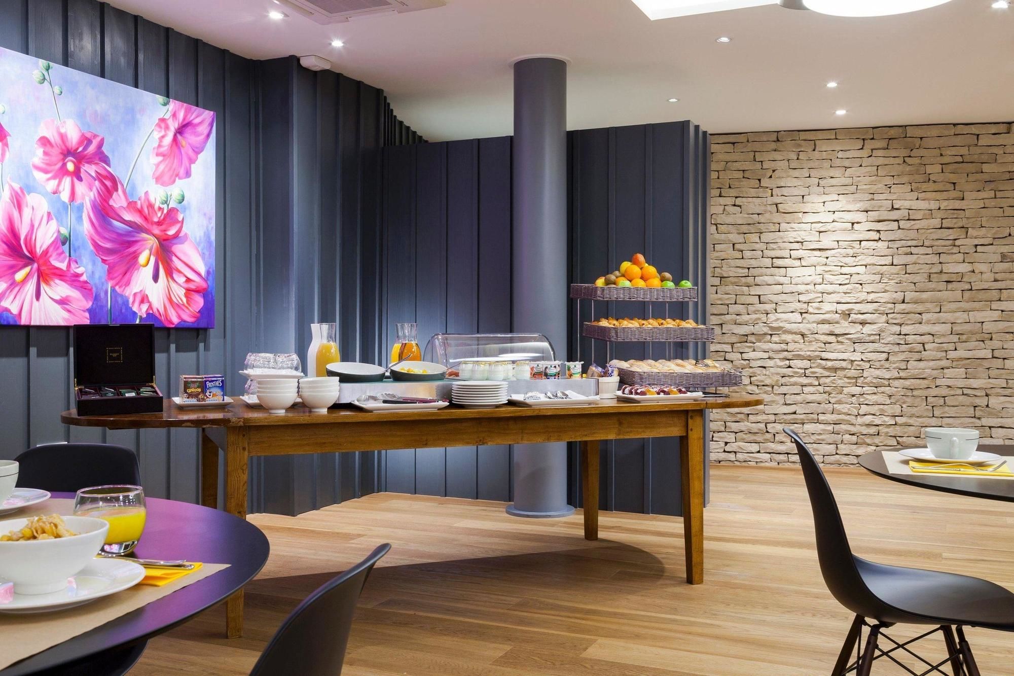 Les Flots - Hotel & Restaurant