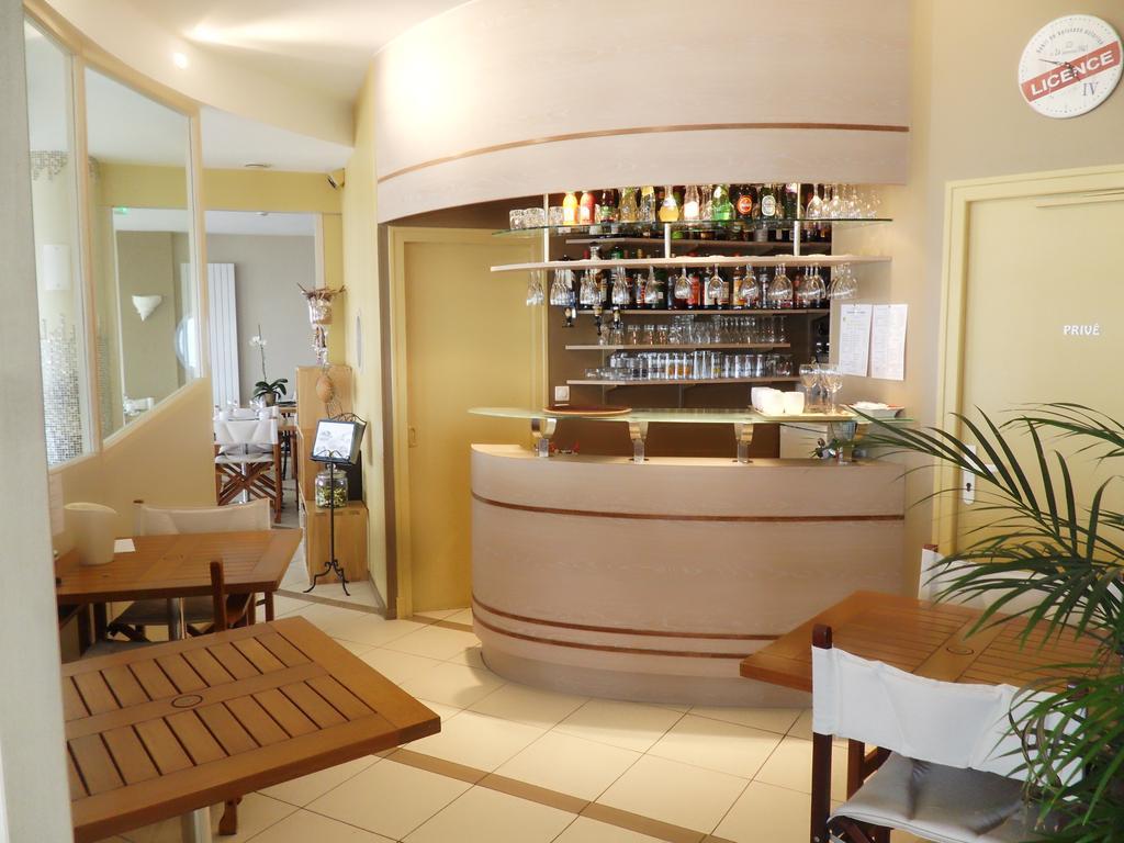 Hôtel Acadie Restaurant Le Saint-Victor