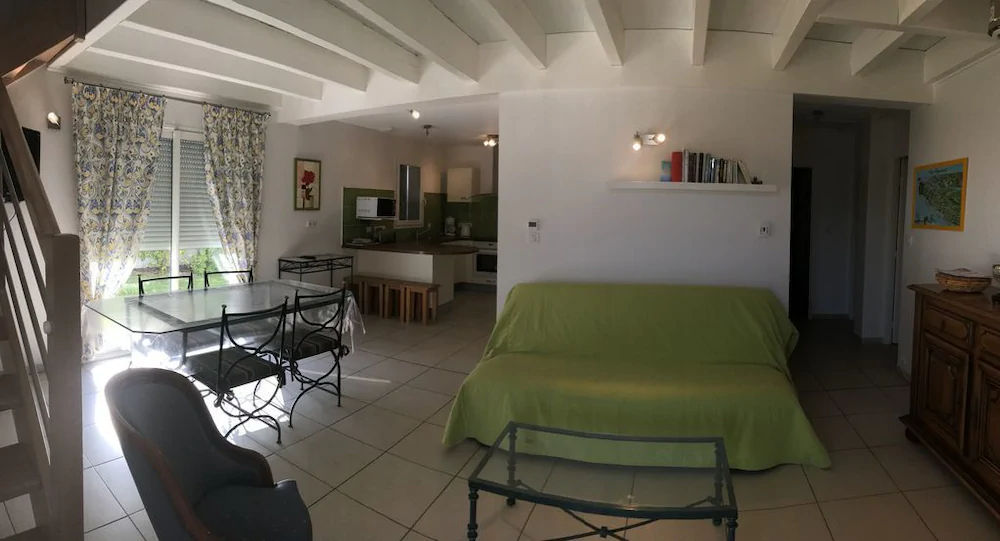 Le Logis Du Maine Donne