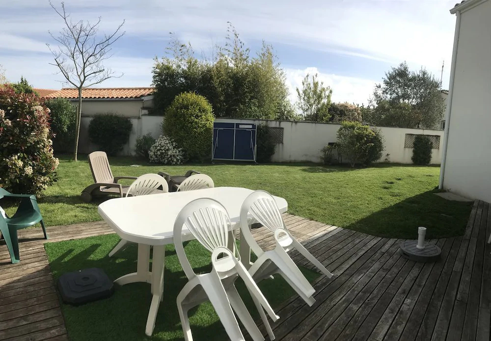 Le Logis Du Maine Donne