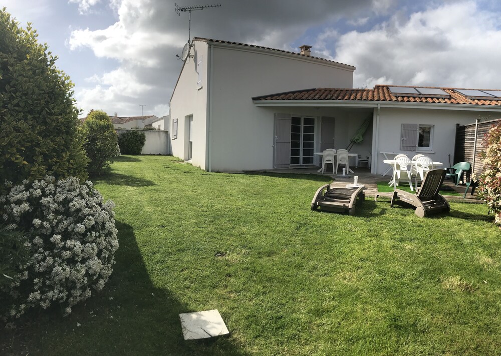 Le Logis Du Maine Donne