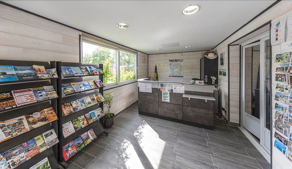 Camping La Cailletiere Mobil Home