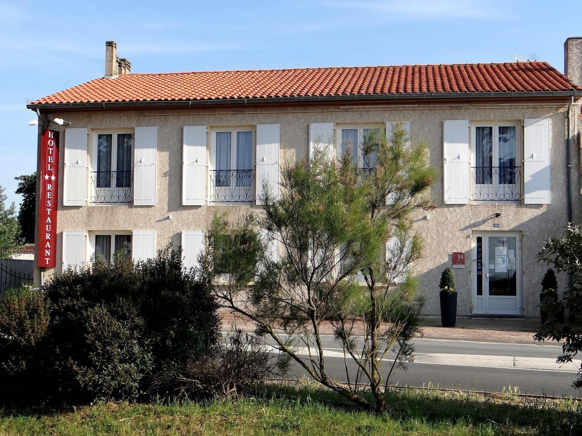 De L'île & La Chaloupe