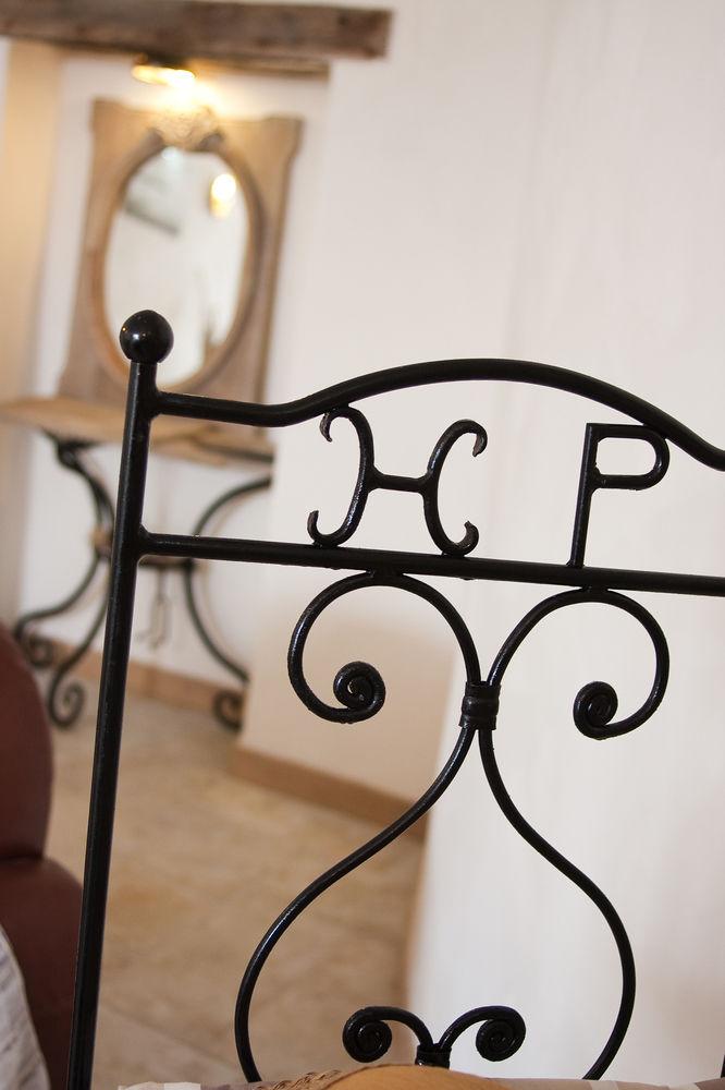 Des Portes