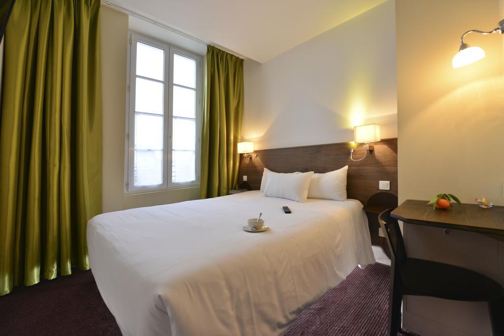 Accostage Hotel