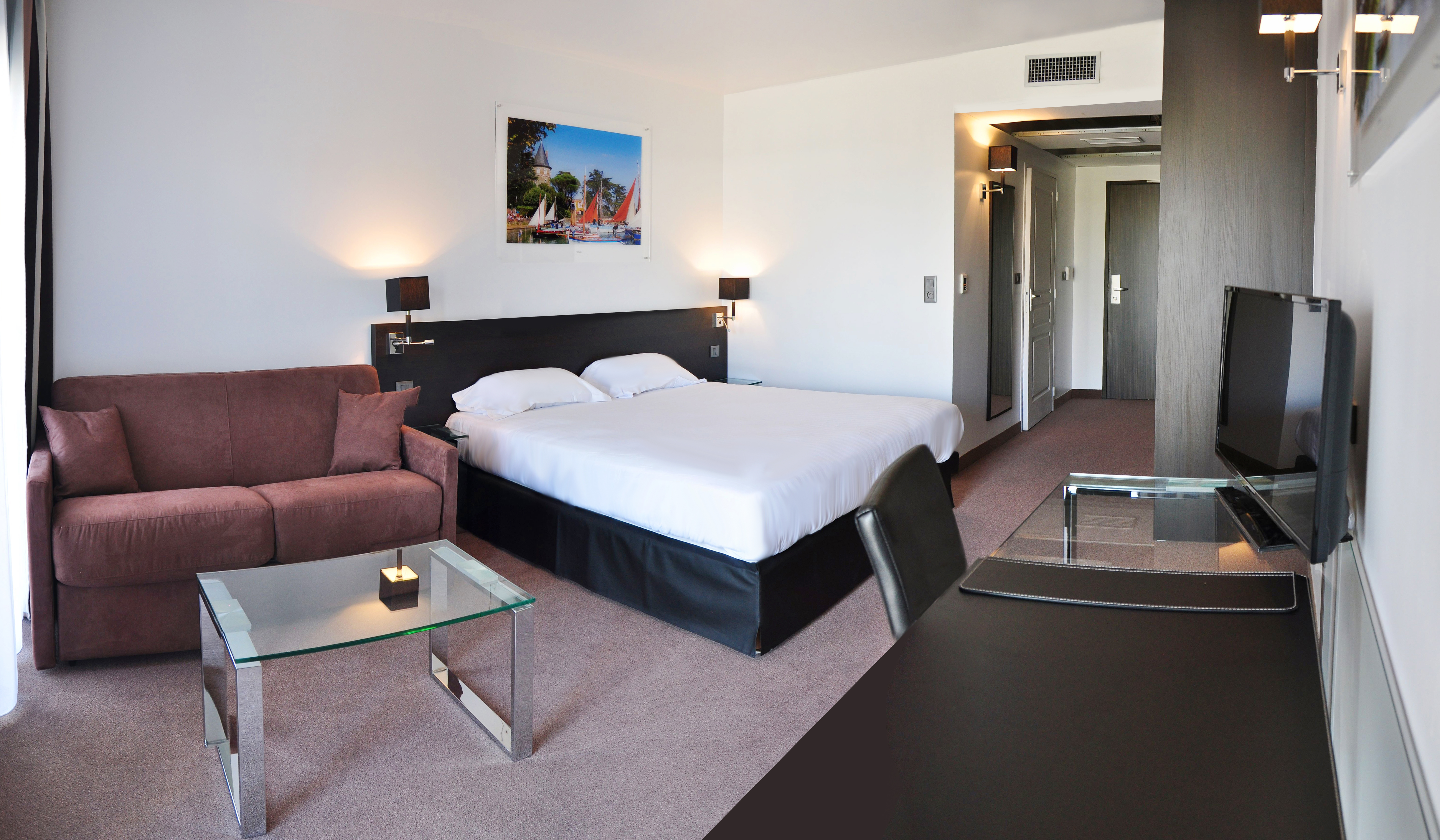 Golden Tulip Pornic Suites