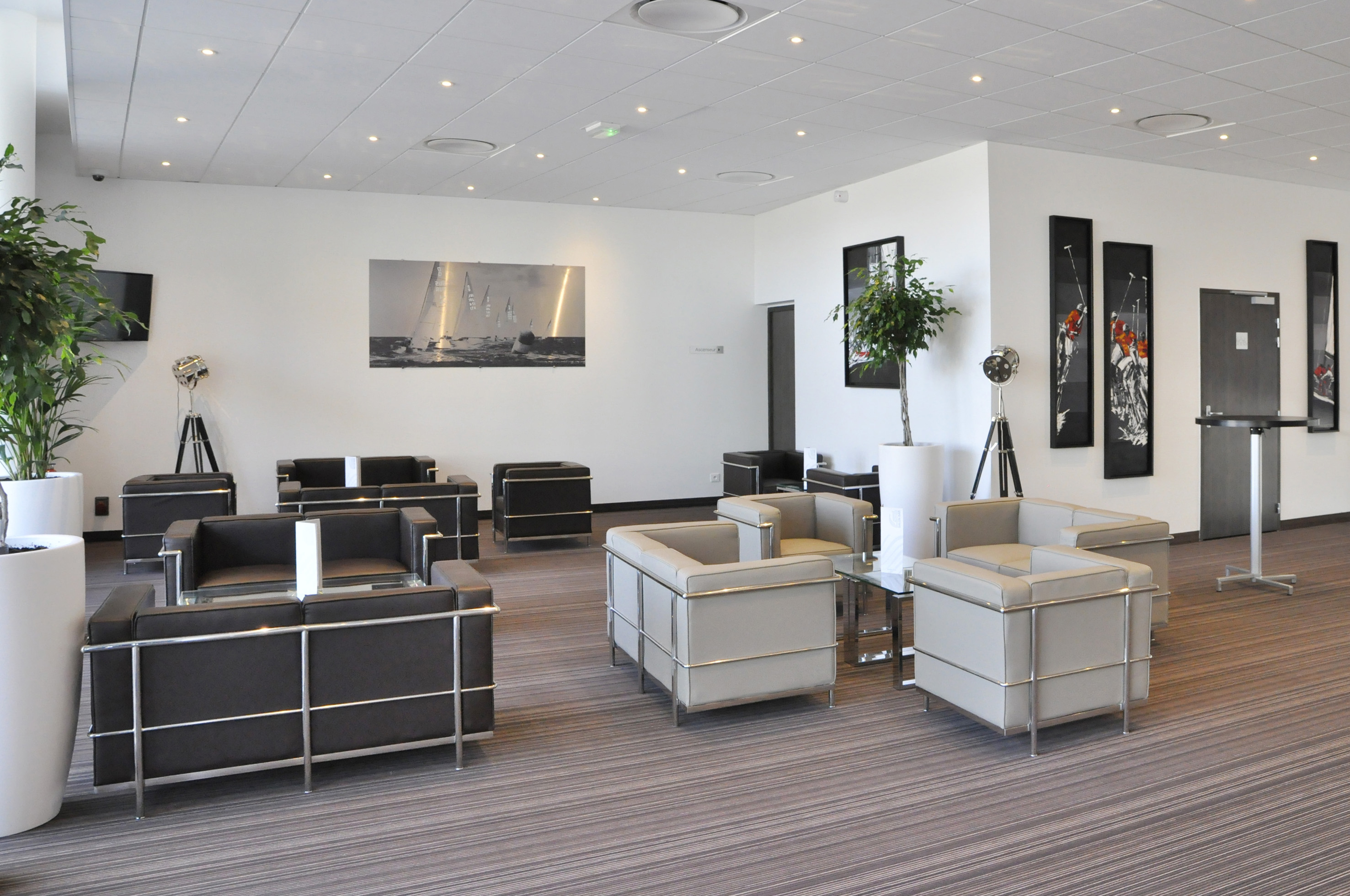 Golden Tulip Pornic Suites