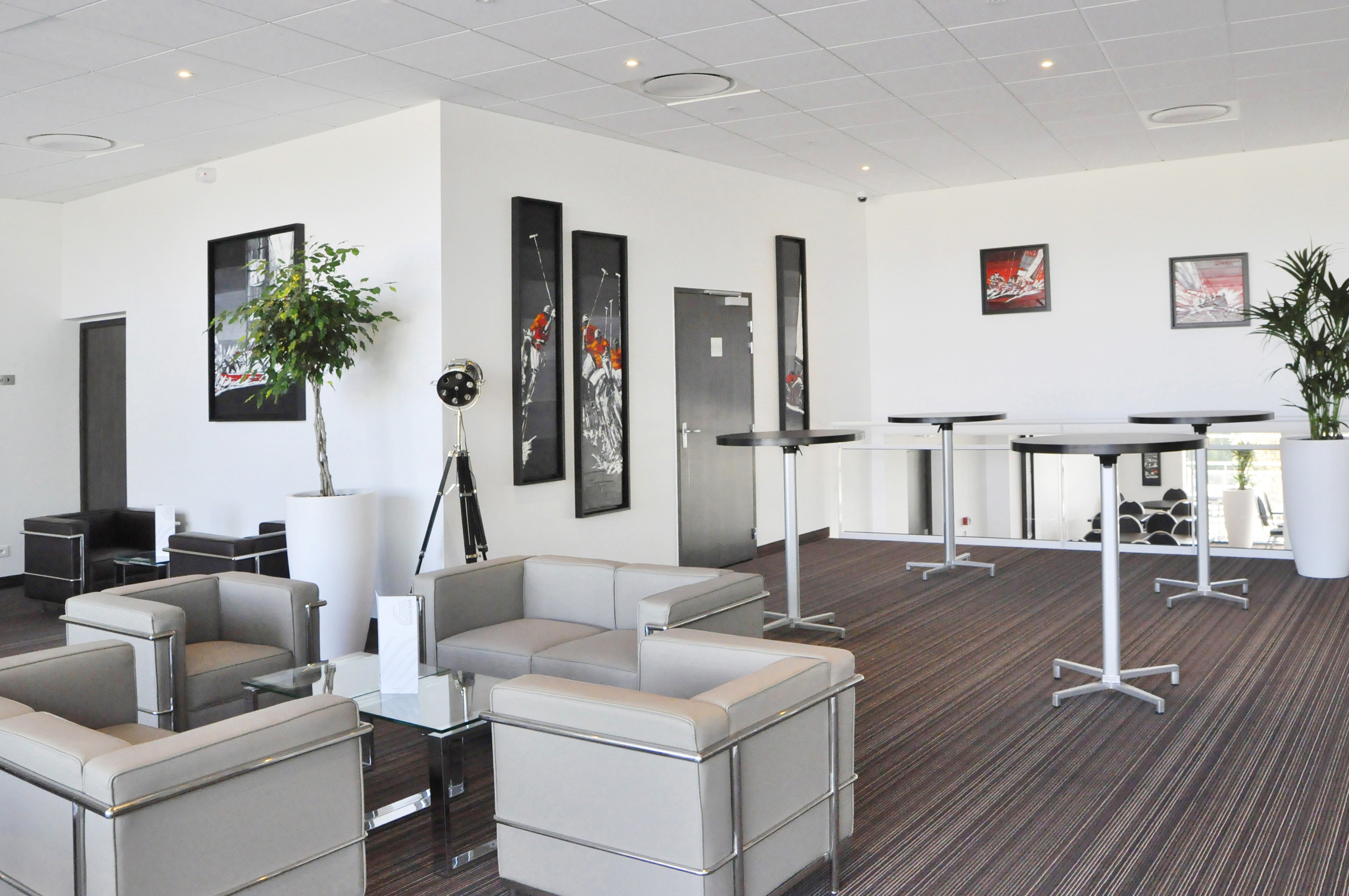 Golden Tulip Pornic Suites