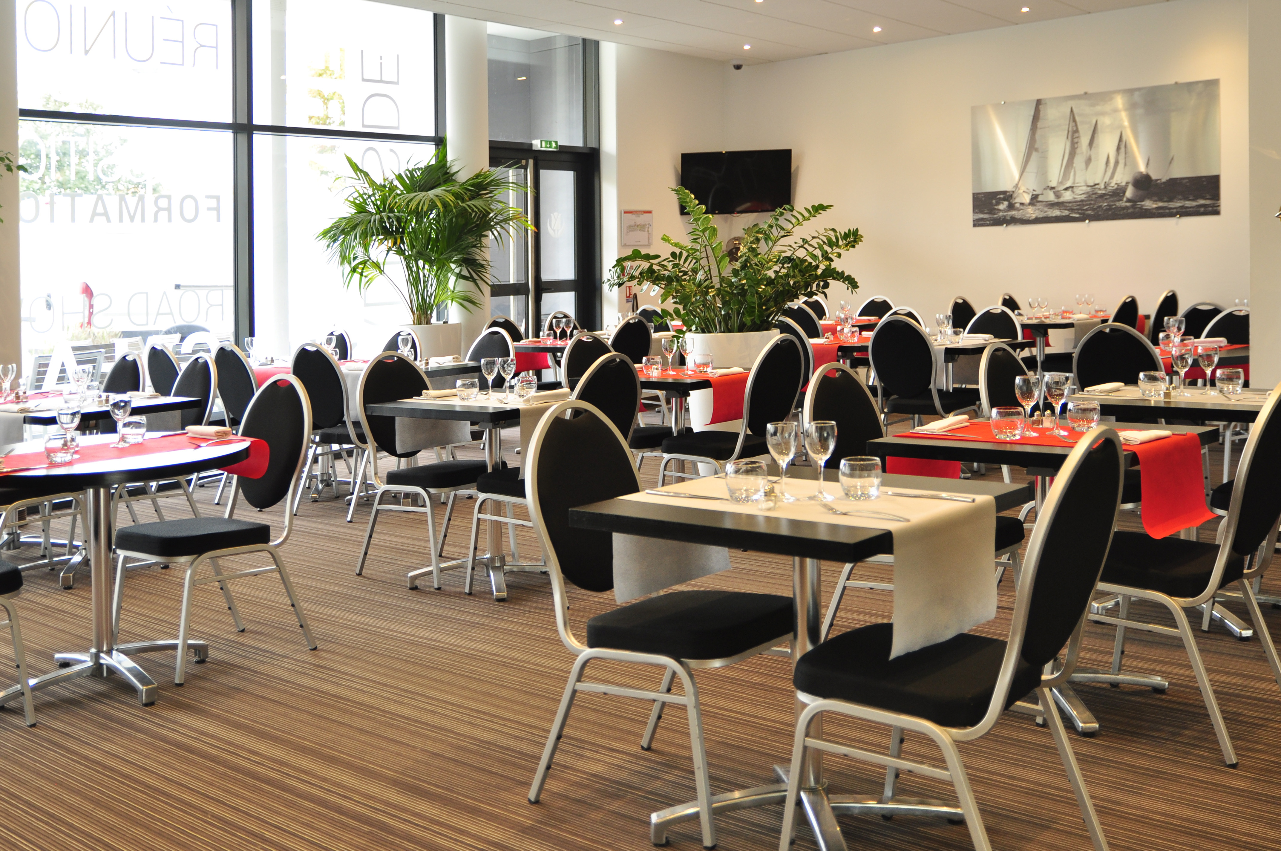 Golden Tulip Pornic Suites