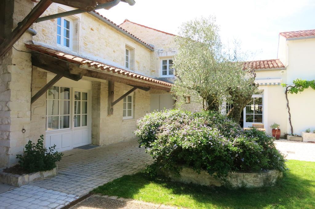 La Rochelle Lodge