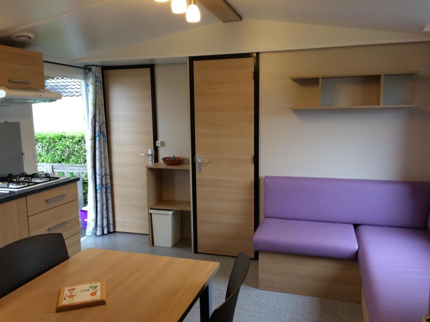 Mobil Home Dans Camping Mussonville