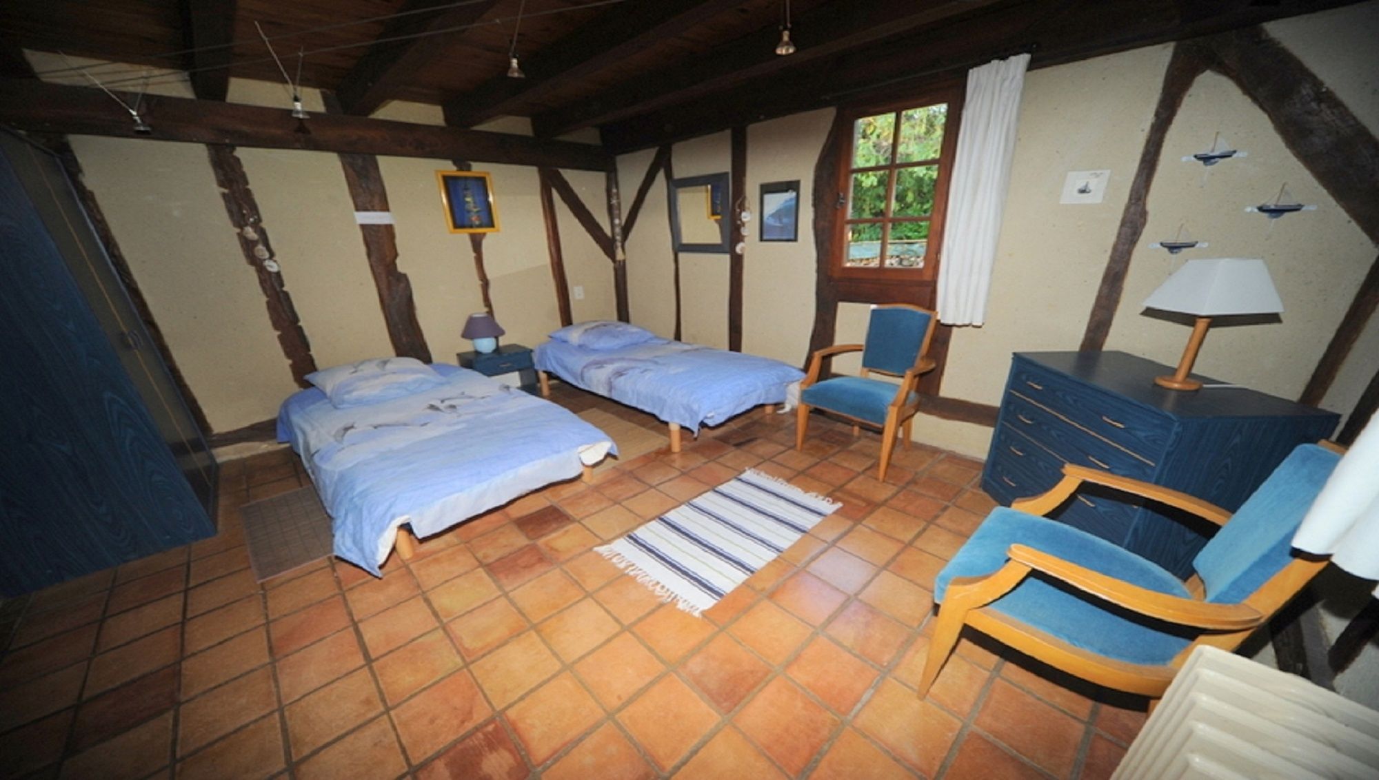 La Bergerie et ses Granges 27 personnes 21 a table