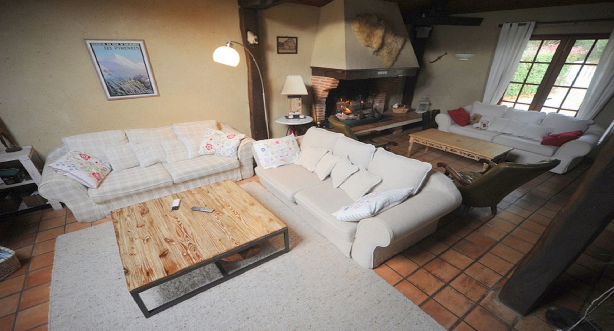 La Bergerie et ses Granges 27 personnes 21 a table