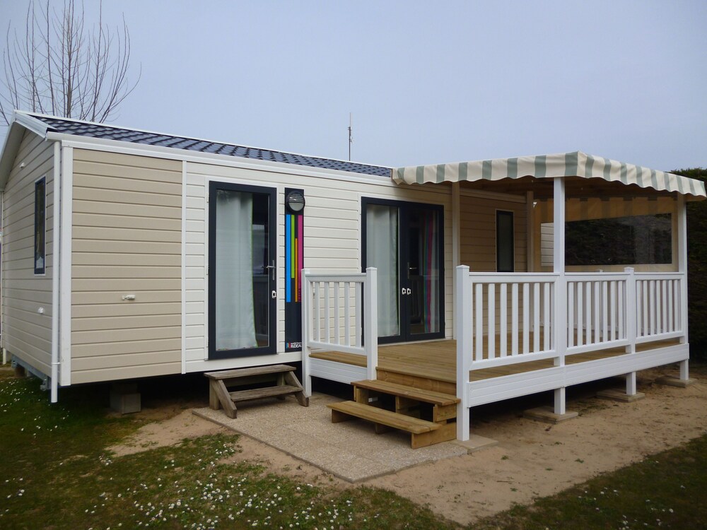 Camping Domaine Des Salins