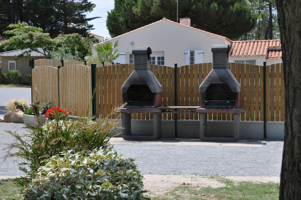 Camping Domaine Des Salins