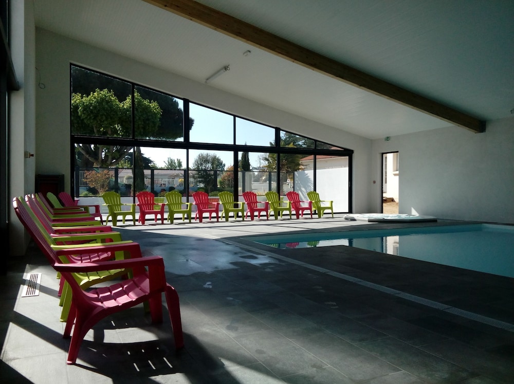 Camping Domaine Des Salins