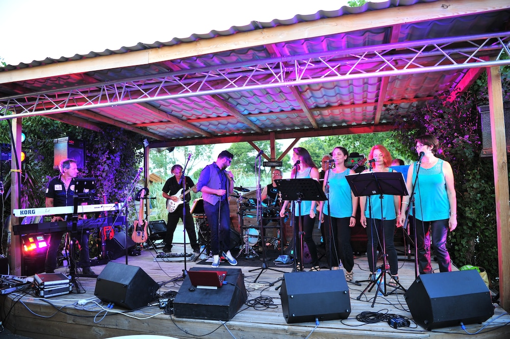 Camping Aqua 3 Masses