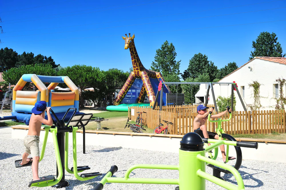 Camping Aqua 3 Masses