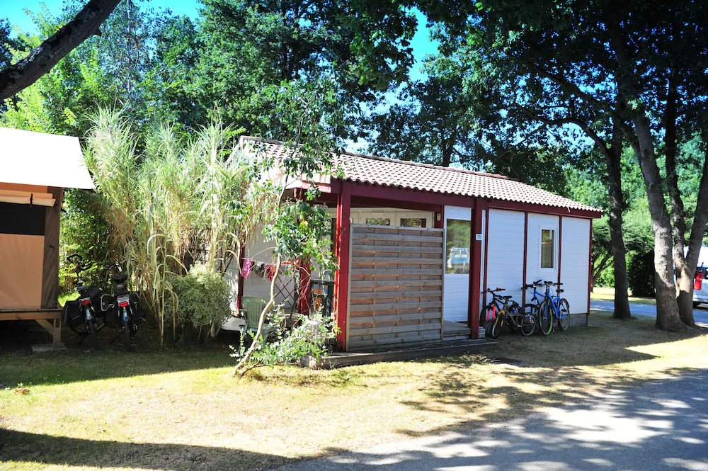 Camping Aqua 3 Masses